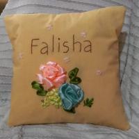 sarung-bantal-nama